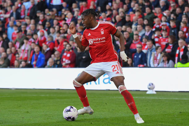 利队似乎又 利队似乎又